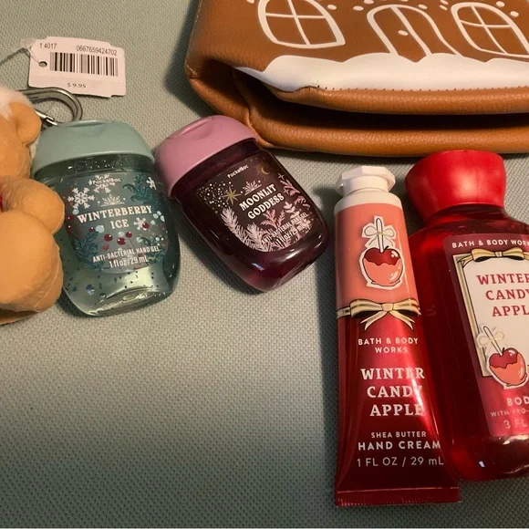 Bath & Body Works Bundle Hand Cream, Body wash Bag PocketBac New - Picture 4 of 5